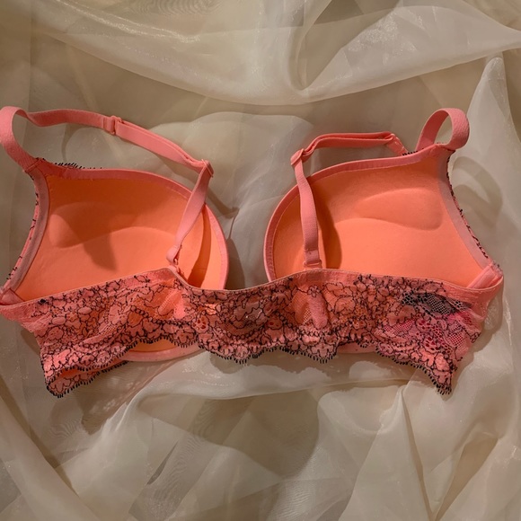Dentelle peach bra - Picture 2 of 3